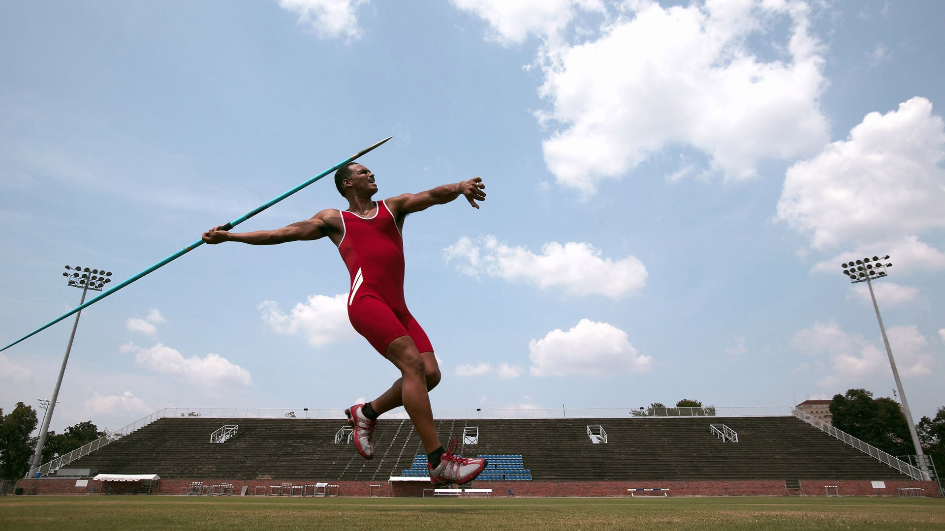 国家队在大赛前进行心理辅导以提升赛场表现